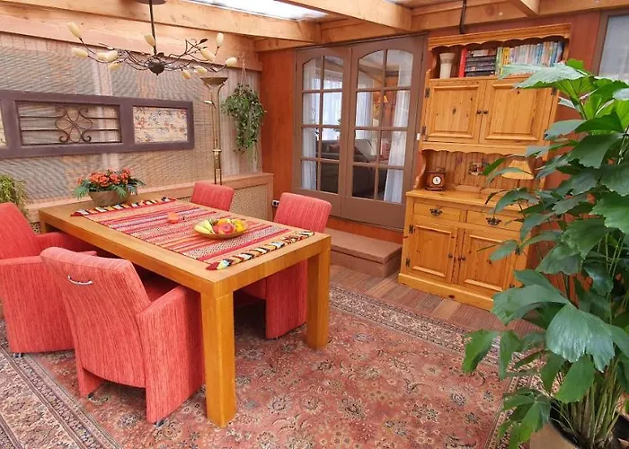 Knus Midden In De En De Rust. Chalet *