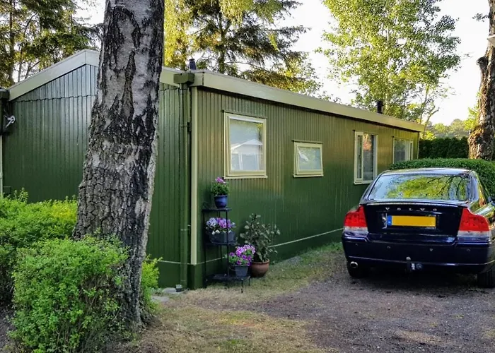 Chalet Knus Midden In De En De Rust.