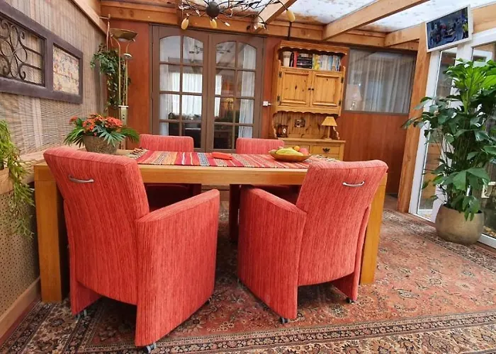 Knus Midden In De En De Rust. * Wageningen