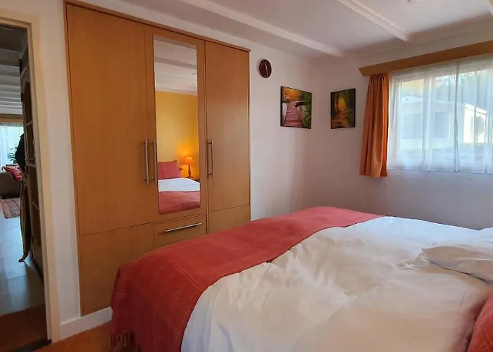 Knus Midden In De En De Rust. Chalet Wageningen